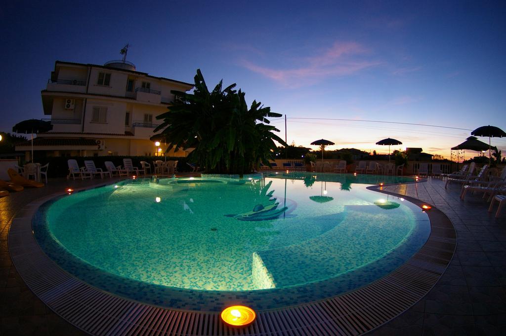 Hotel Eolo Capo Vaticano Eksteriør bilde